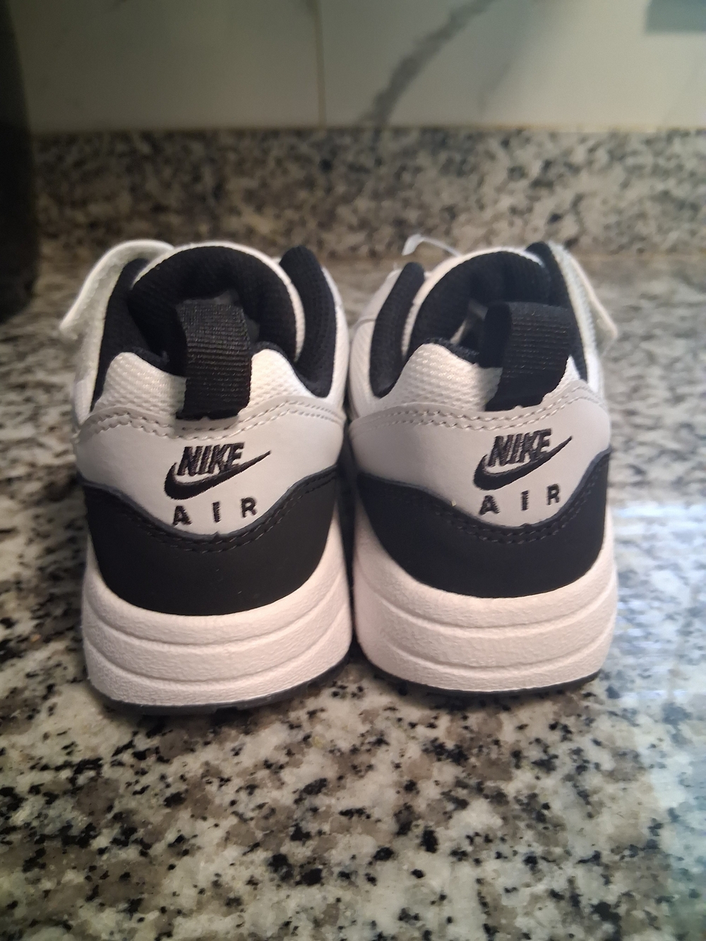 Kids Air Nike White Black Sneakers with Teal Swoosh Size 12C - Picture 4 of 8